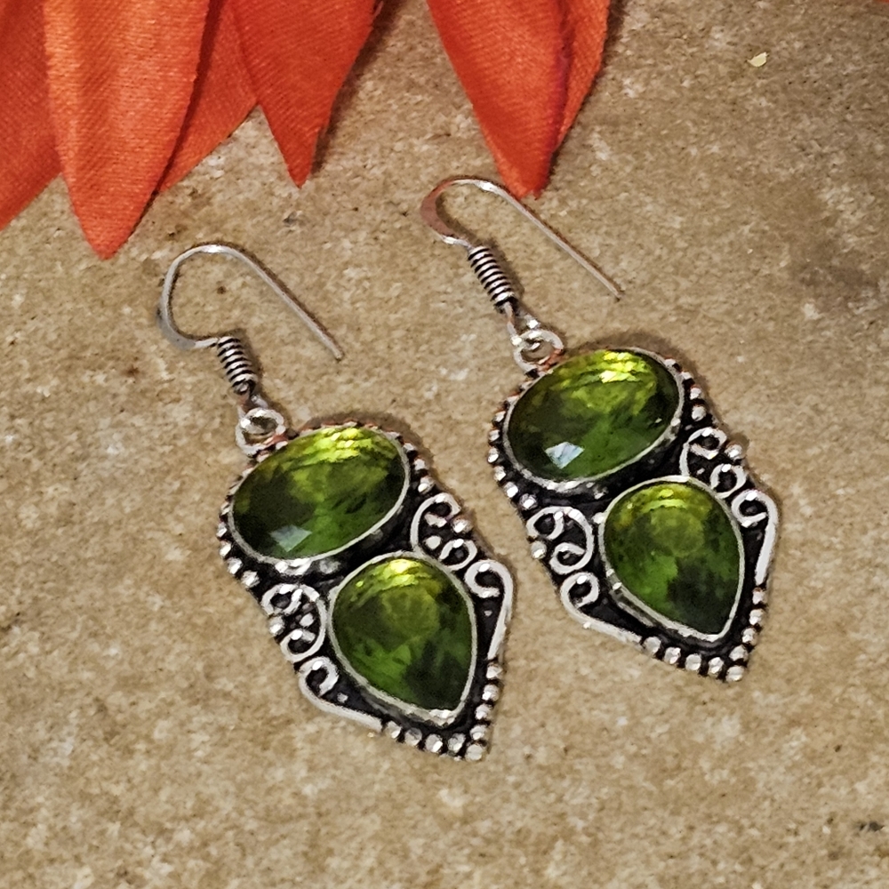 Peridot Earrings - The stone of compassion